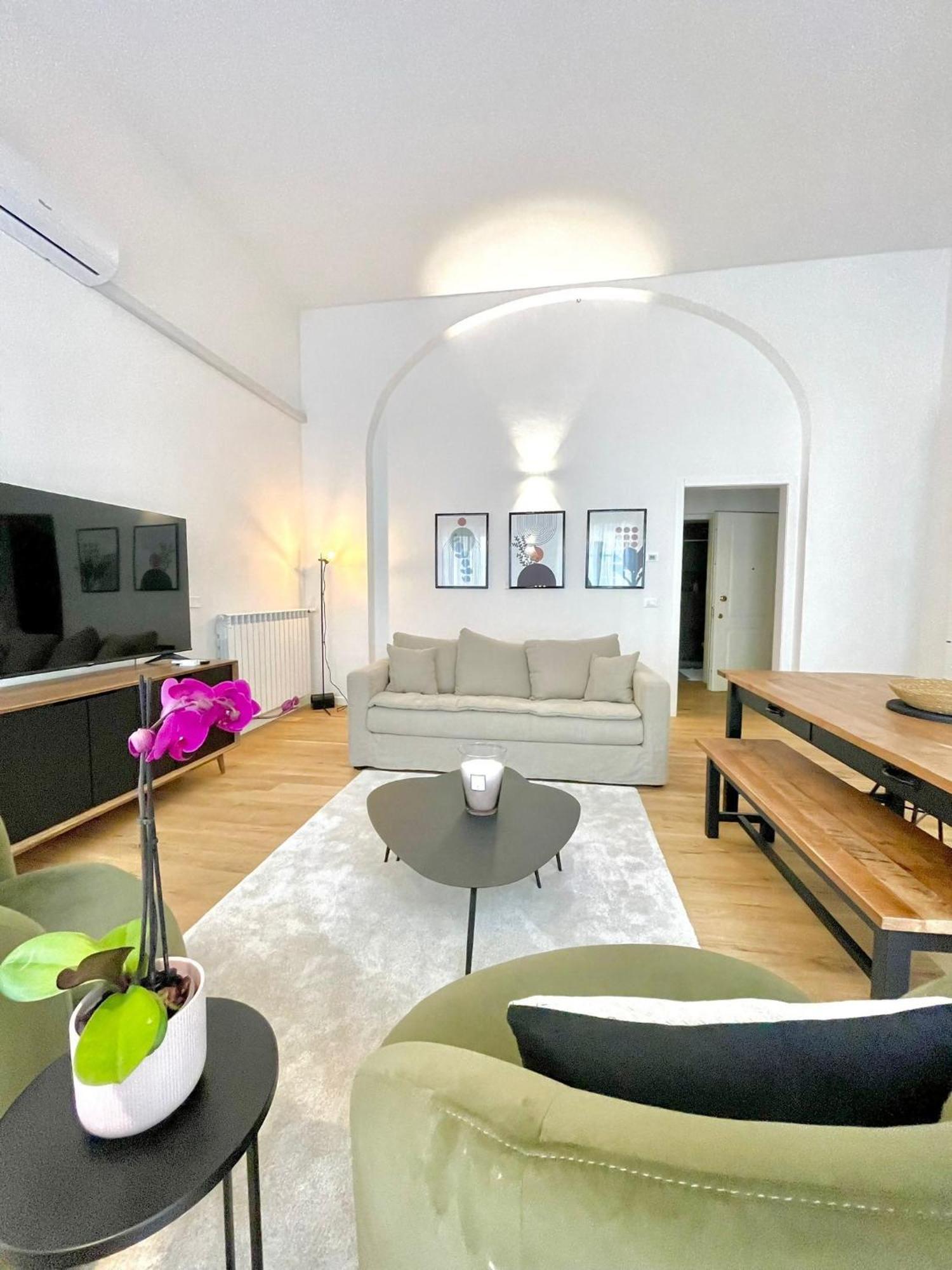 I Marmi New Royal Design Apartment Ливорно Экстерьер фото