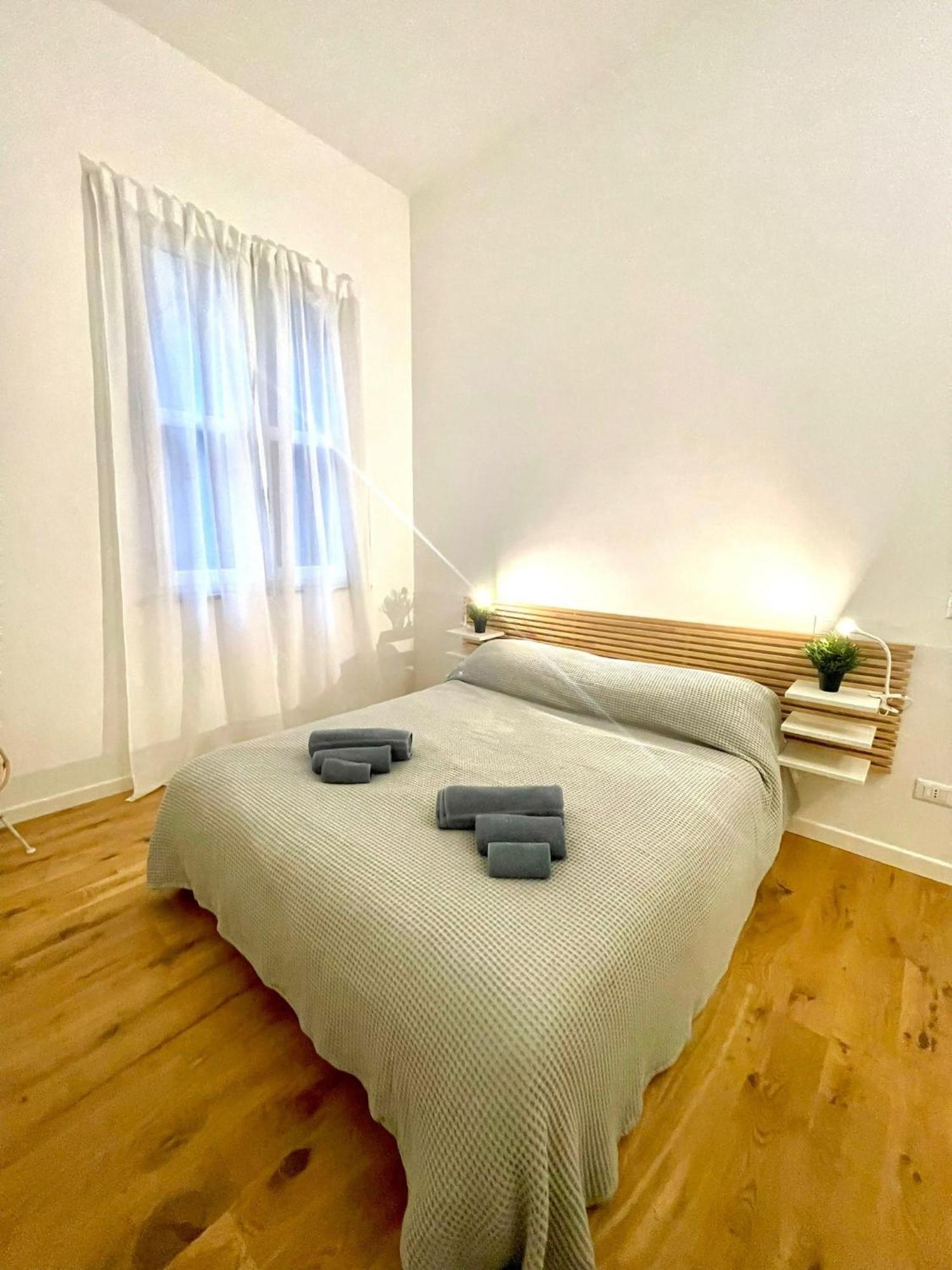 I Marmi New Royal Design Apartment Ливорно Экстерьер фото